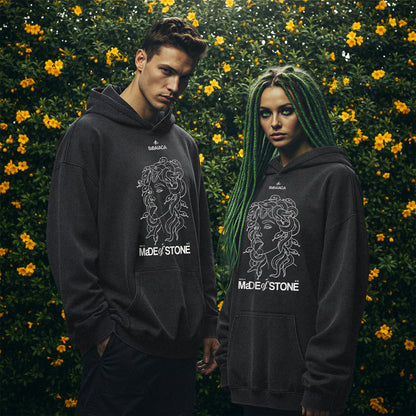 Felpa Oversize Acid Wash Nera | "Made of Stone" Medusa